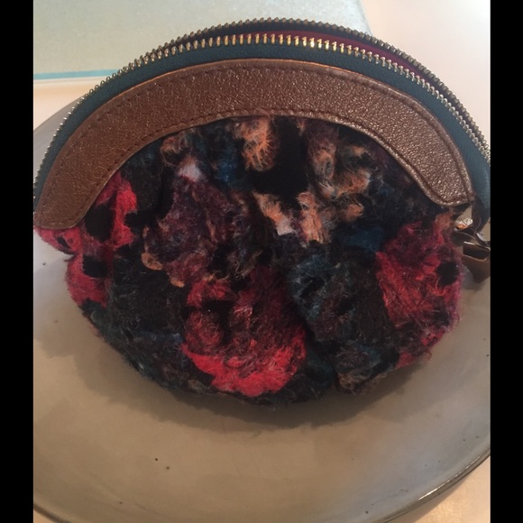 Anthropologie Handbags - Anthropologie Miss Albright pouch